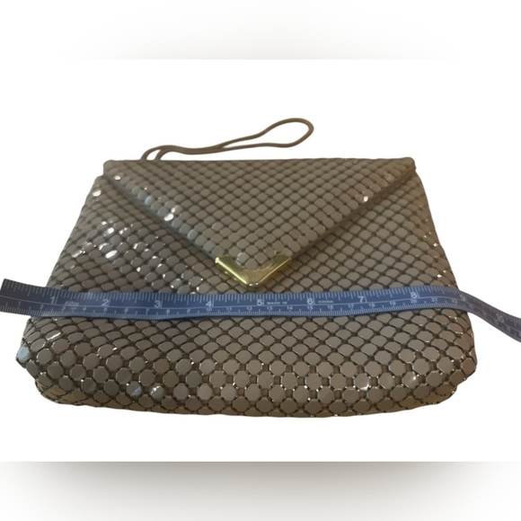 Vintage Elegant Tan Chainlink Clutch/ Shoulder Bag - Picture 4 of 7